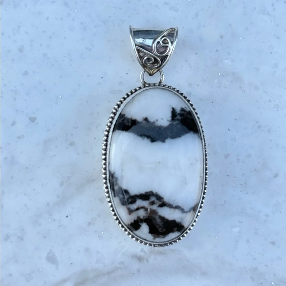 925 Sterling Silver White Buffalo Turquoise Pendant - Picture 7 of 9